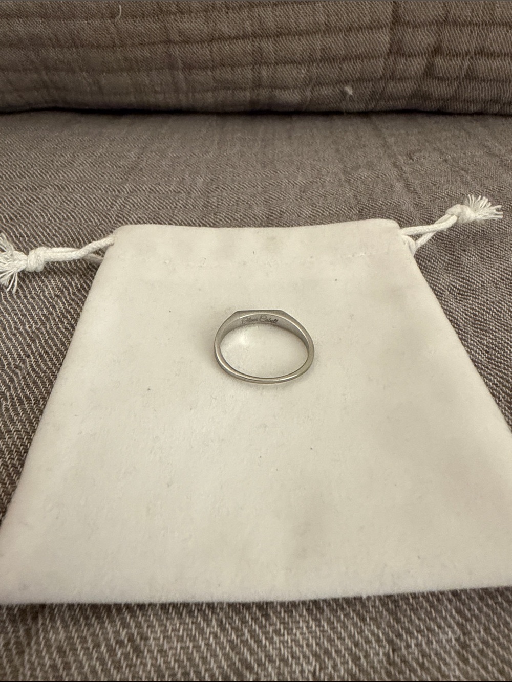 100% Sterling Silver Thin Signet Ring - Men Size 11 - Picture 2 of 4